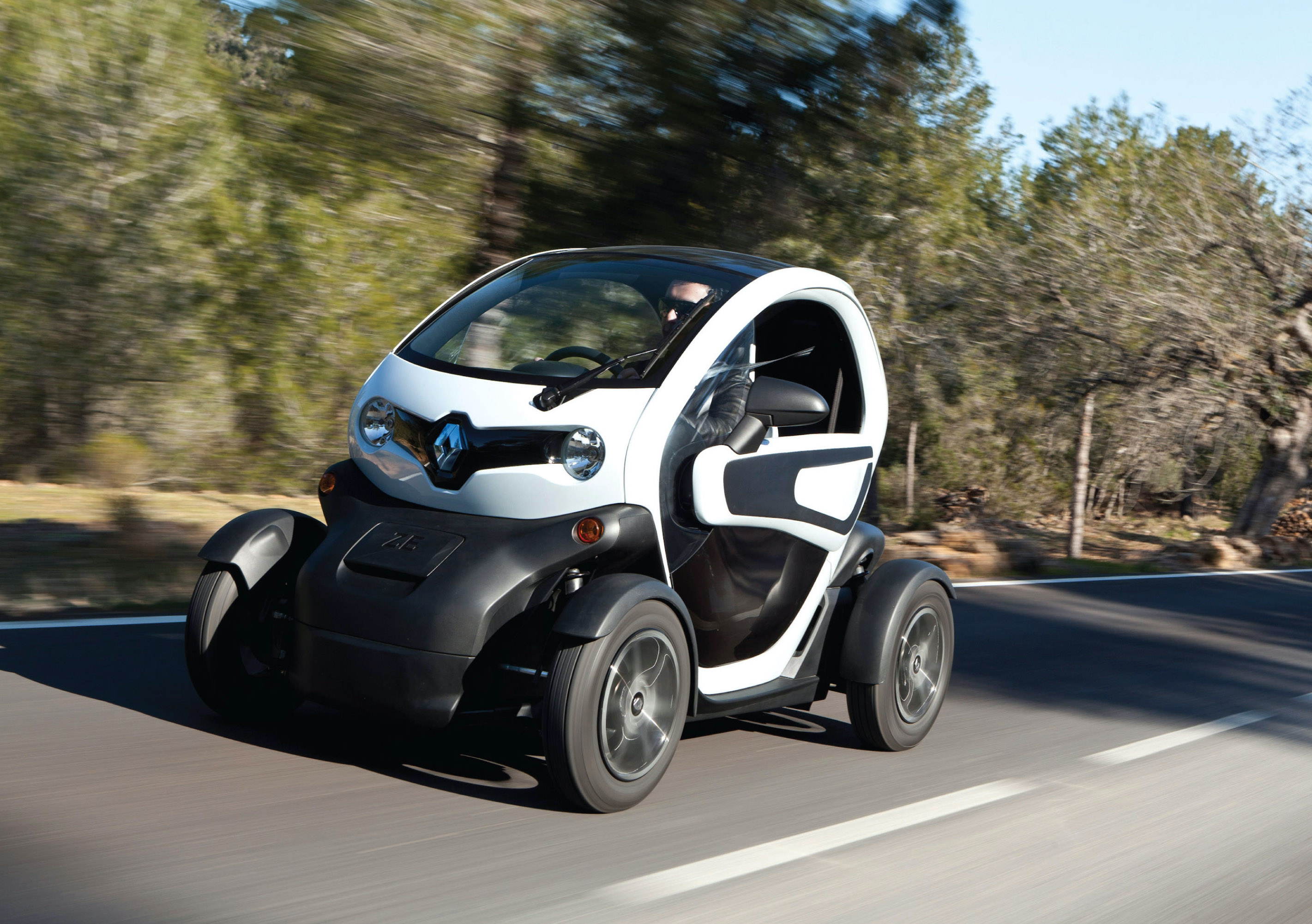 Технические характеристики электромобилей. Электромобиль Рено Твизи. Renault Twizy 2019. Электрокар Renault Twizy. Renault Twizy 2016.