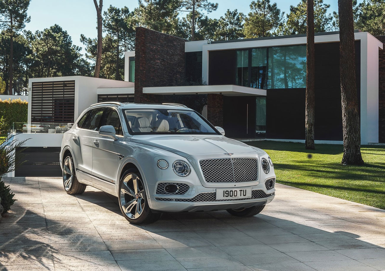 Bentley Bentayga Hybrid Review | Electrifying