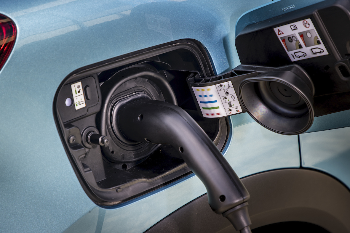 Renault Captur e-Tech Plug-in-Hybrid (2020) Charging Guide