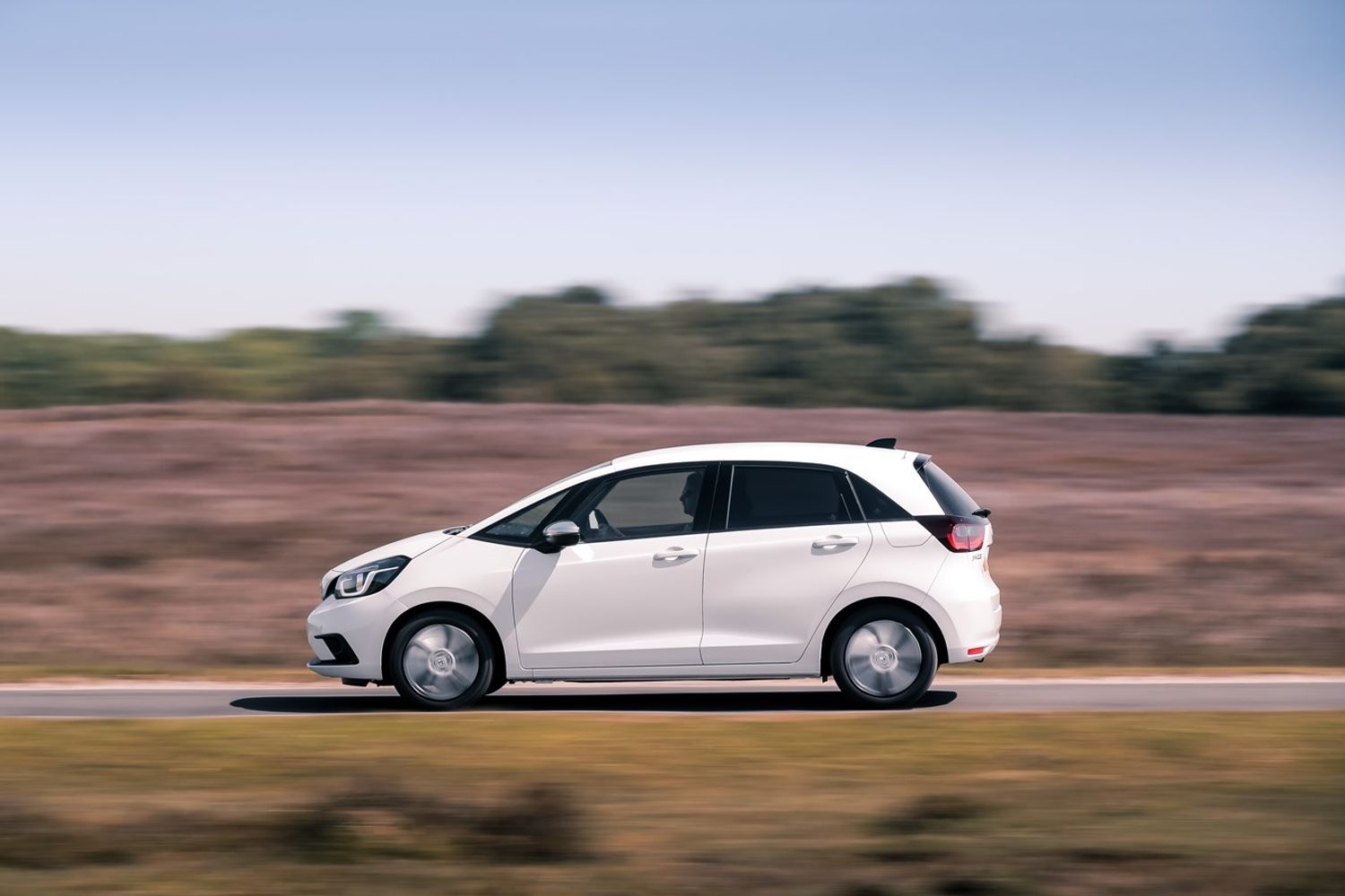 Honda Jazz PHEV exterior side driving 