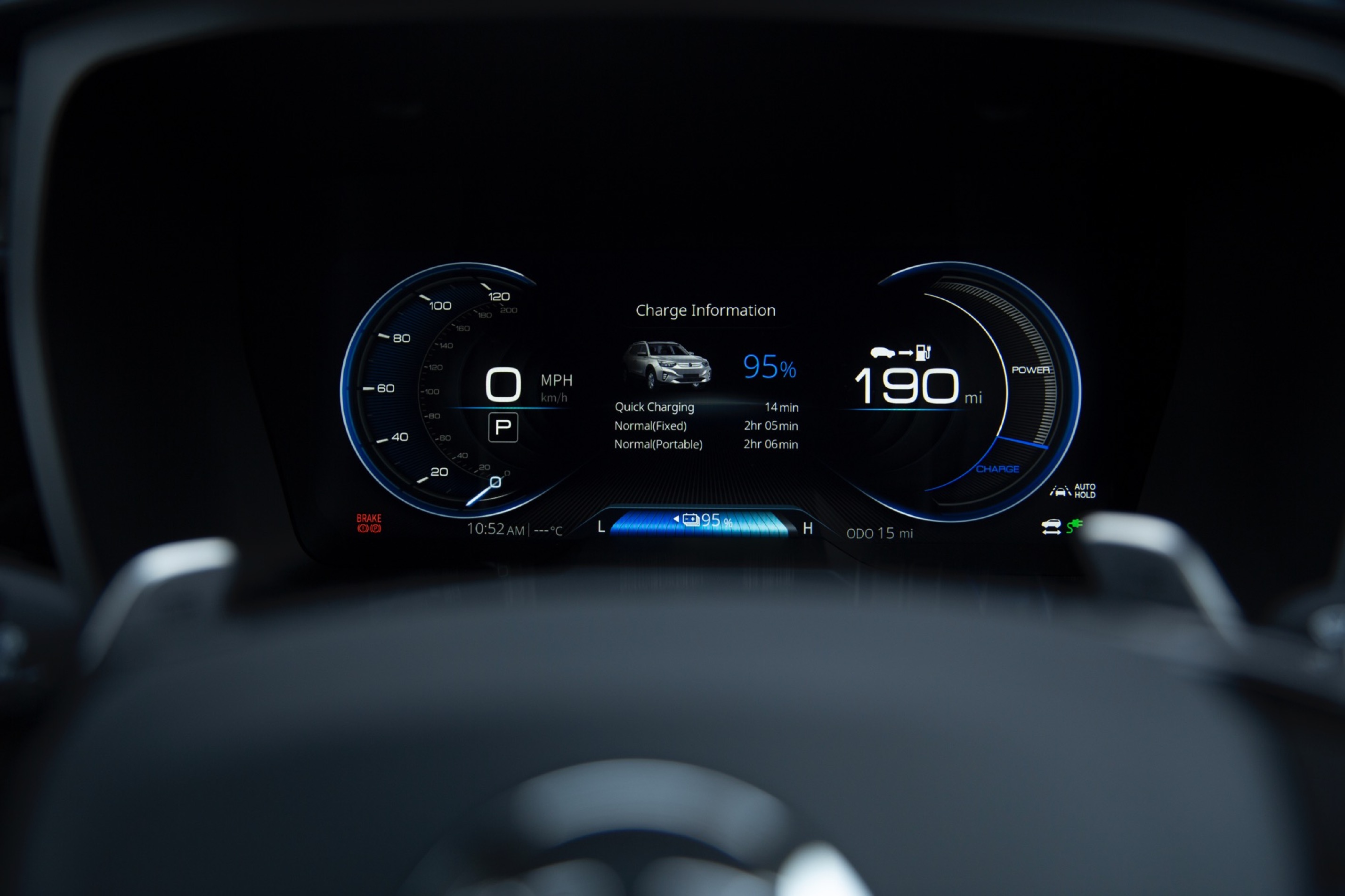 SsangYong Korando e-Motion instrument panel