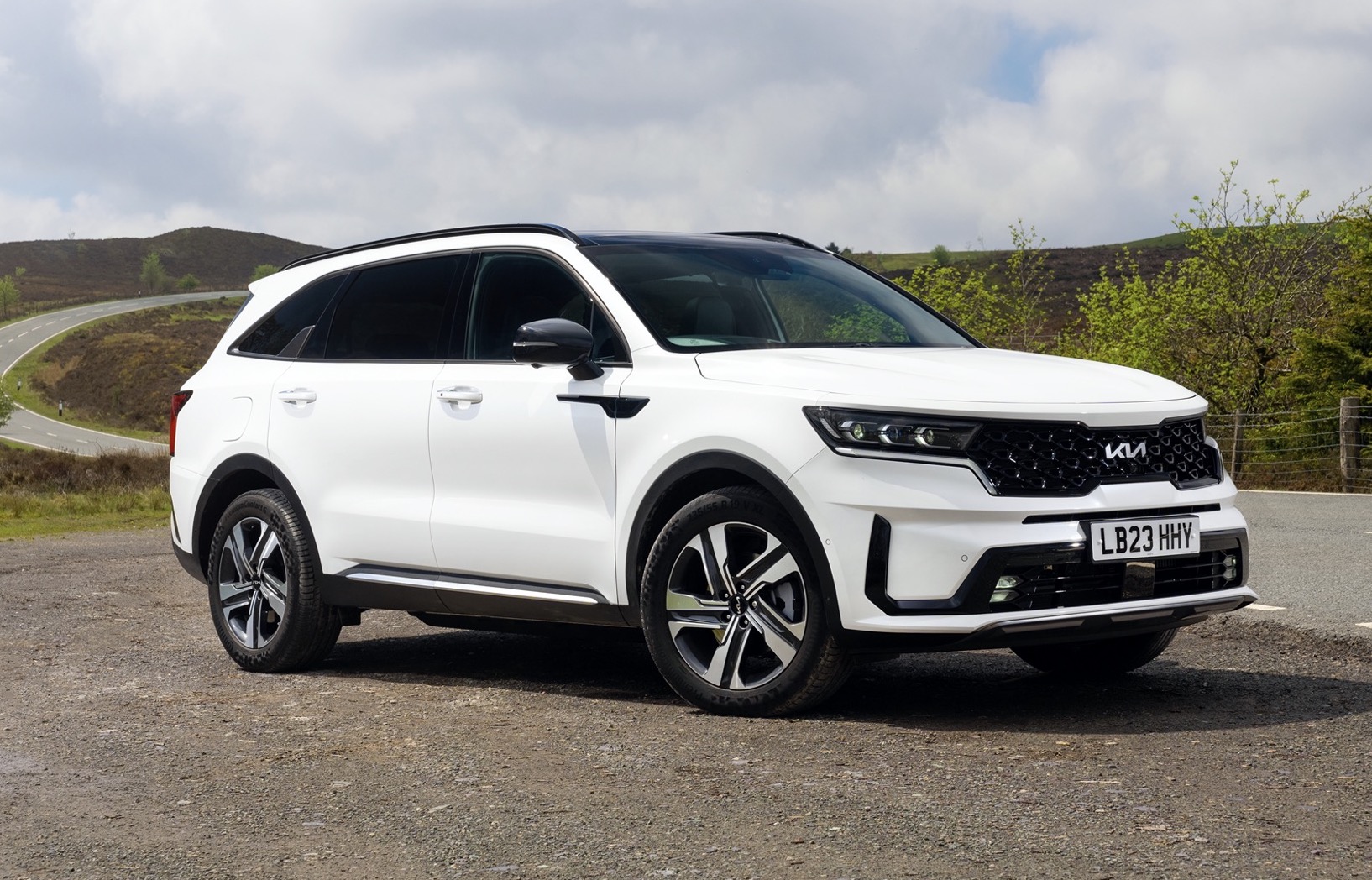 Best 7 Seater Hybrids To Buy In 2024 Electrifying Com   Large 22570 KiaSorentoEditionPlug InHybrid 