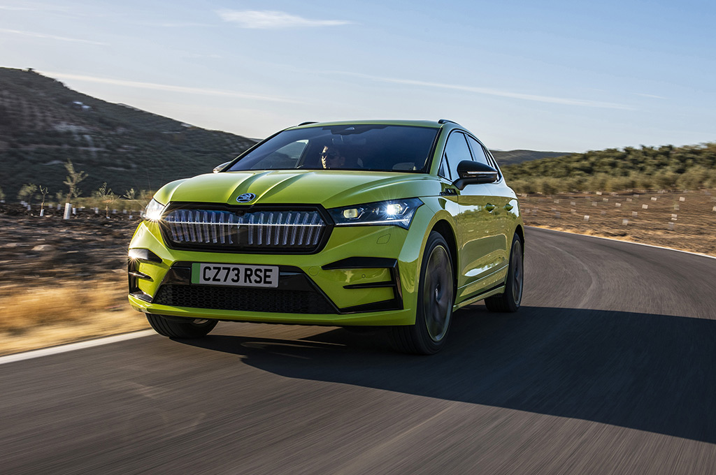 Škoda gives 2024 Enyaq vRS more power, range and faster charging ...